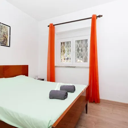 Olivais 2br Near Metroairport By Perfect Getaway Apartman Lisboa