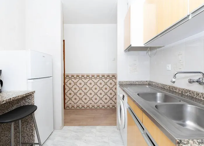 Olivais 2br Near Metroairport By Perfect Getaway Apartment